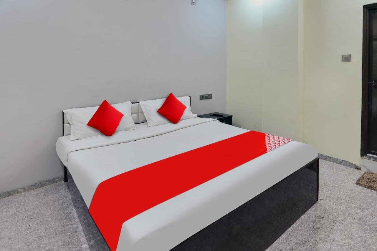 Oyo Hotel Blackgold Chandrapur ภายนอก รูปภาพ