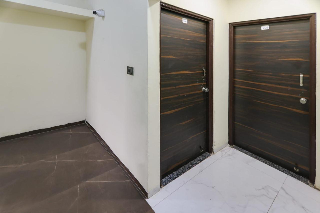 Oyo Hotel Blackgold Chandrapur ภายนอก รูปภาพ